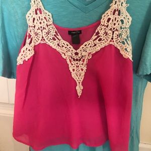 Rue 21 tank with white cream lace!
